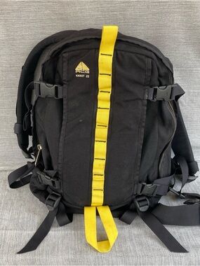 Nike ACG Karst 25 Backpack Black Yellow Vintage 90s Hiking Pack